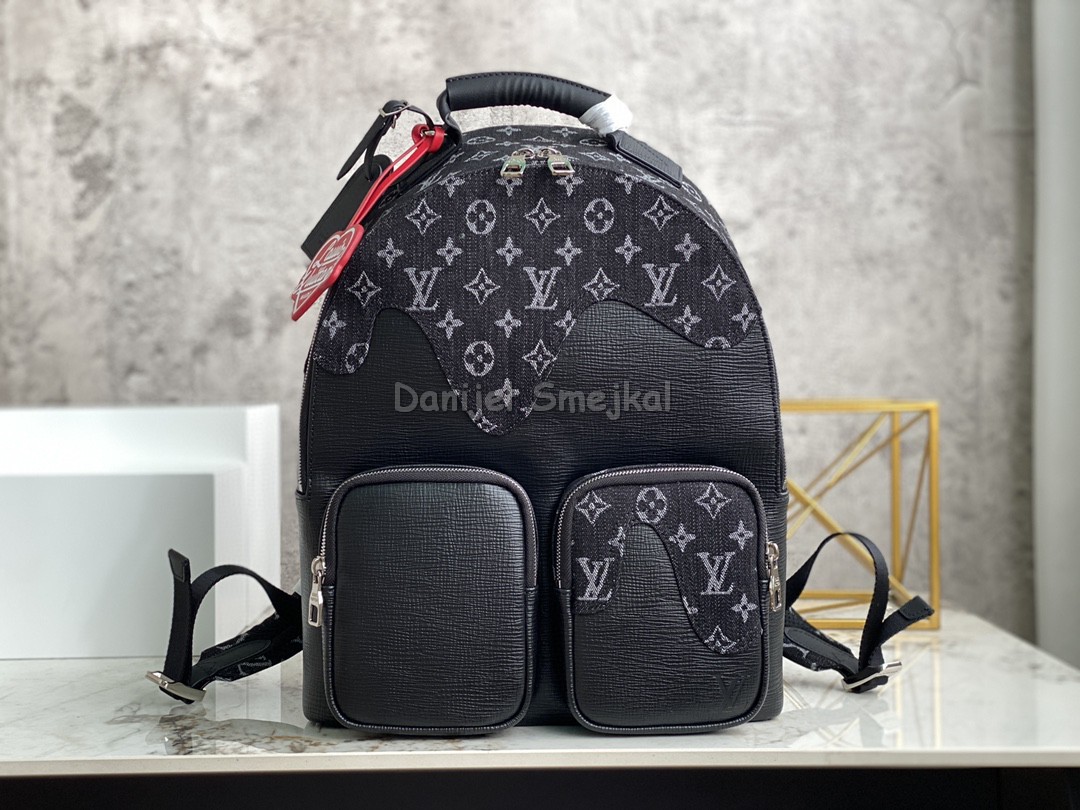 Louis Vuitton  M45973 Monogram Denim Backpack Multipocket 30cm