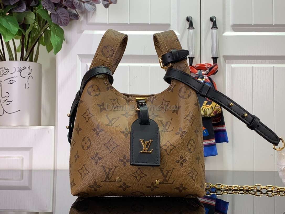 Louis Vuitton M46816 Atlantis BB Monogram Reverse Canvas 17cm