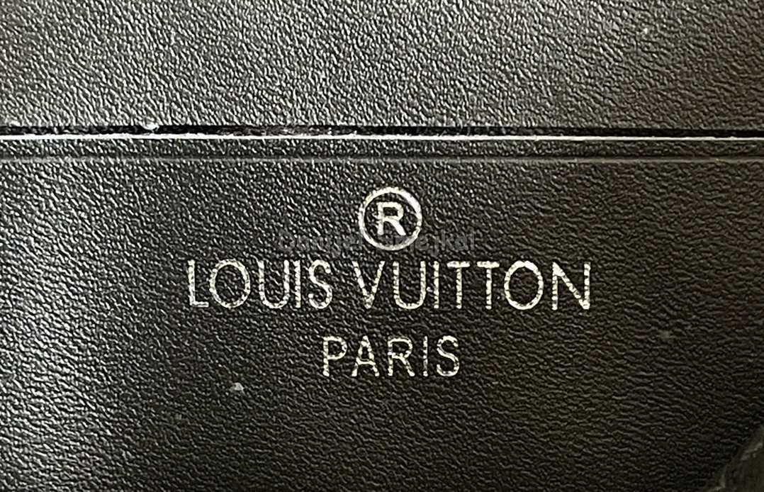 Louis Vuitton M53550 Taurillon Monogram Pochette Volga 21cm