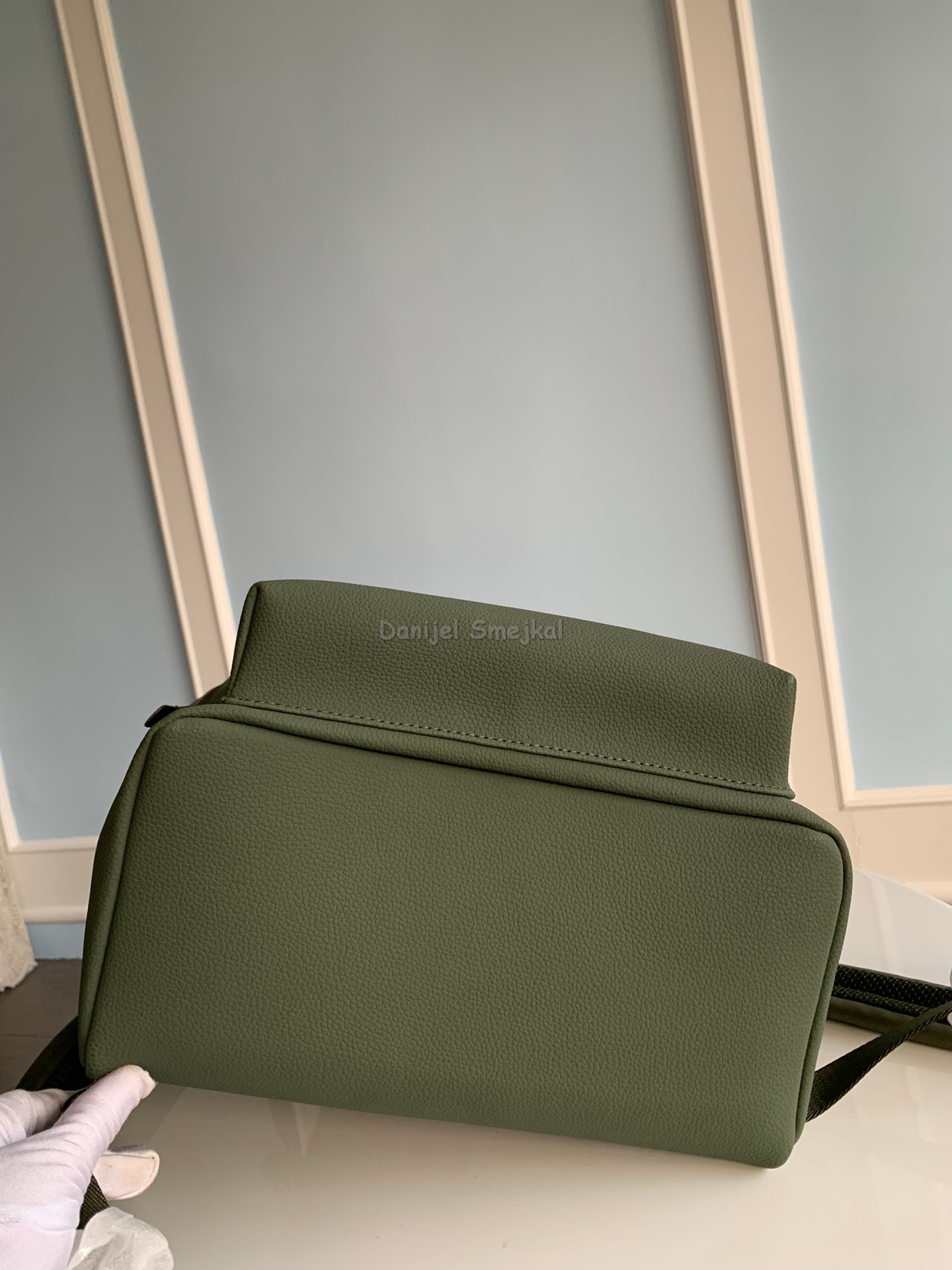 Louis Vuitton M57079 Takeoff Backpack LV Aerogram 43cm