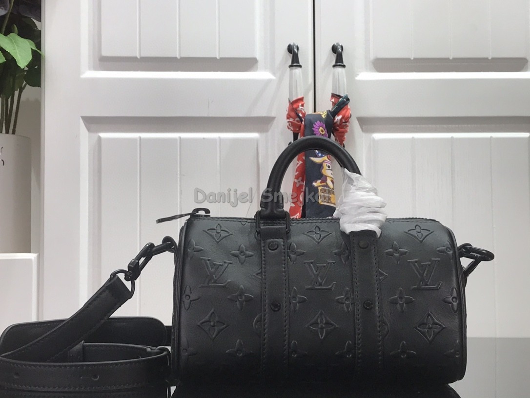 Louis Vuitton M57960 Monogram Keepall XS 21cm