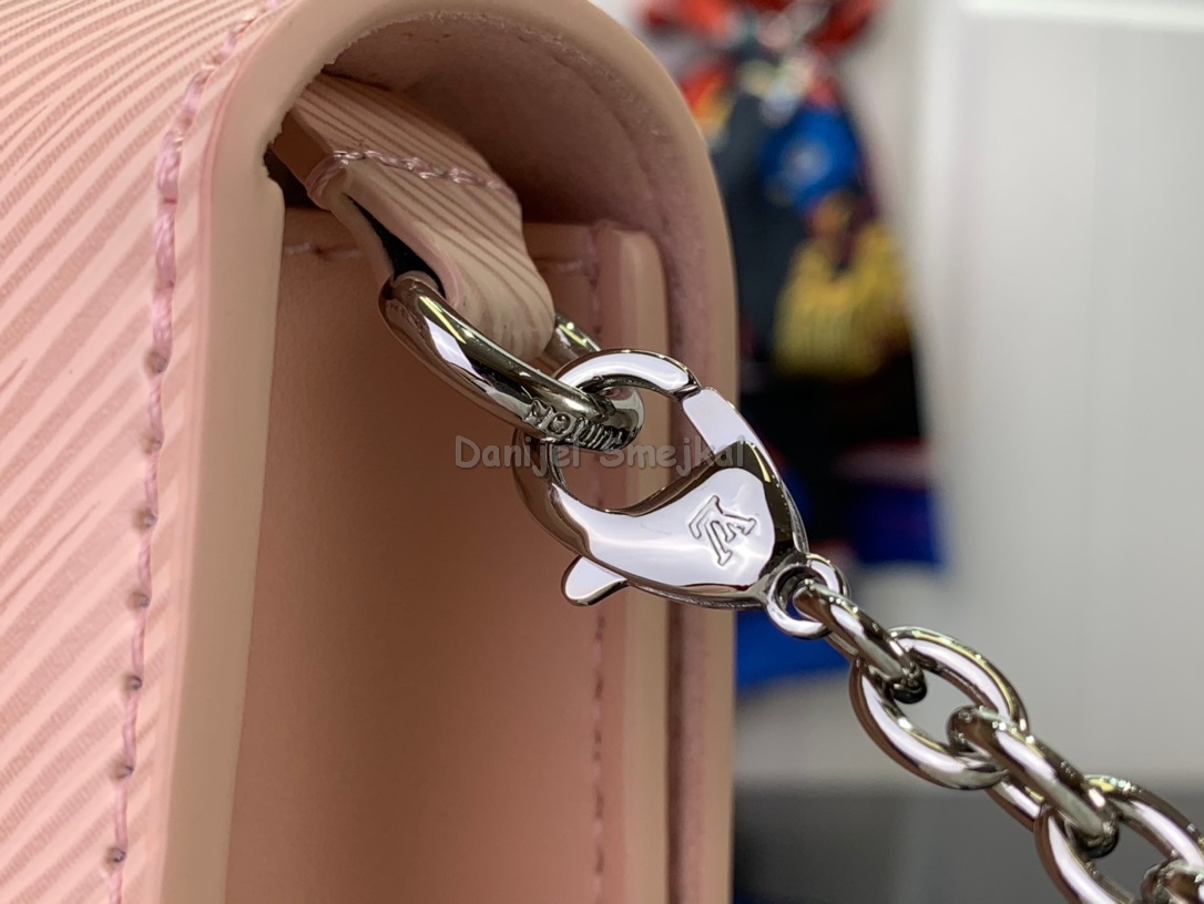 Louis Vuitton M68750 Twist Belt Chain Pouch Epi Leather 