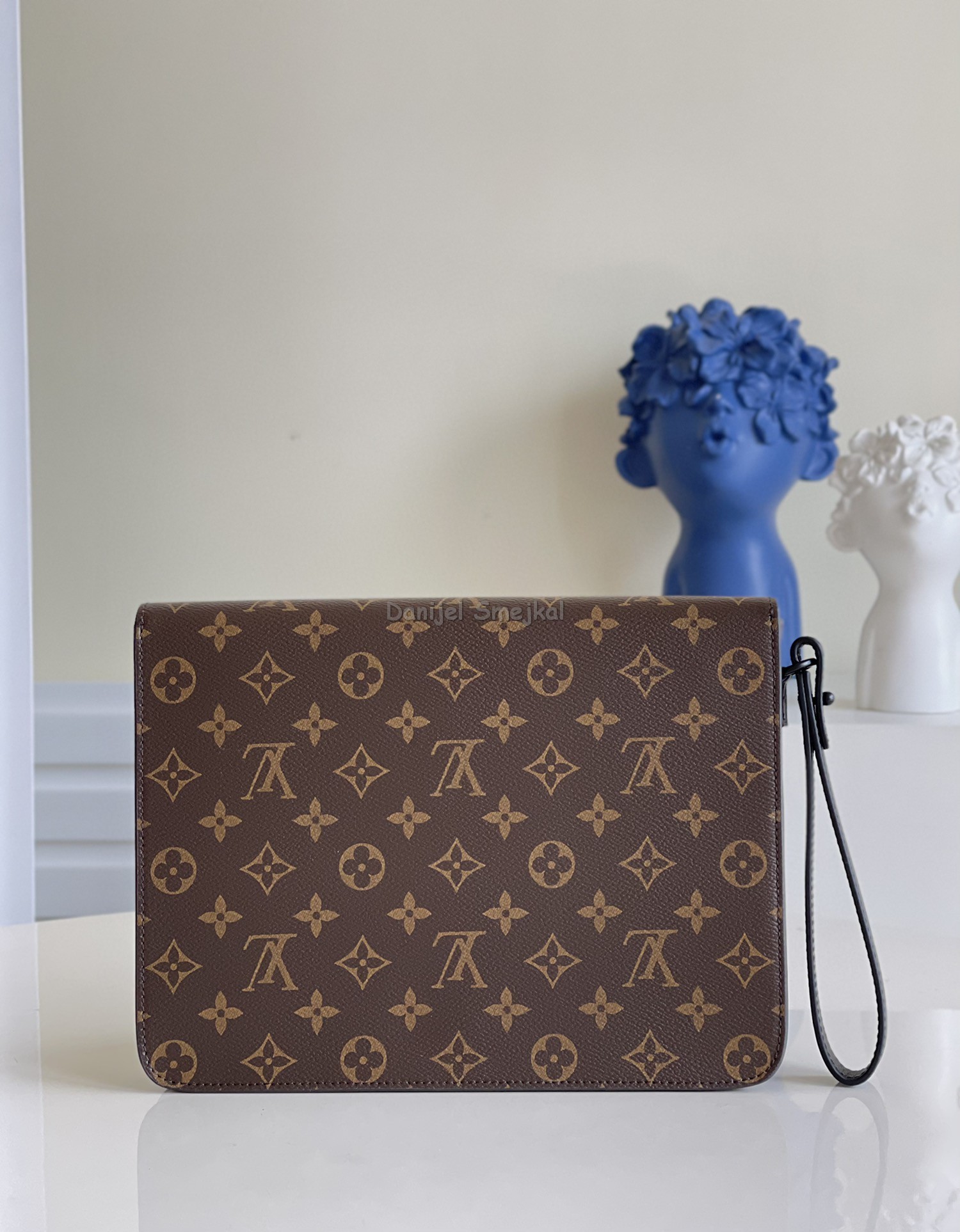 Louis Vuitton M80560 S Lock A4 Pouch Monogram Macassar Canvas 27cm