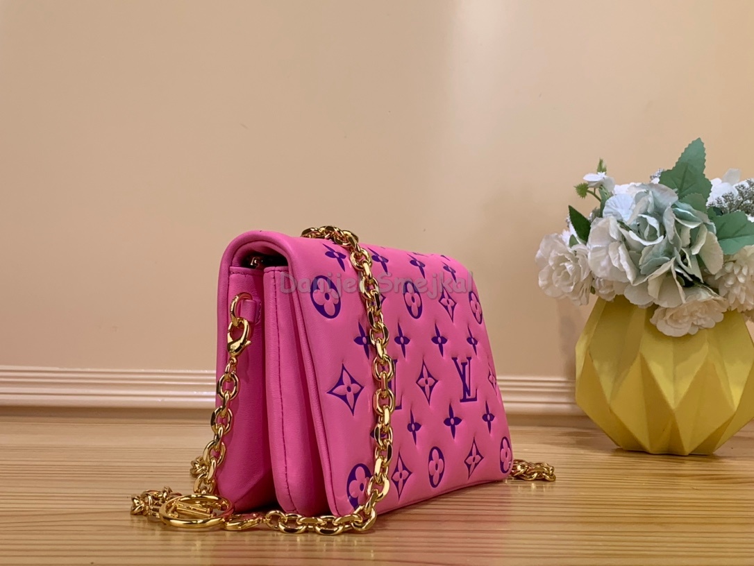 Louis Vuitton M80745 Coussin Pochette Monogram 20cm