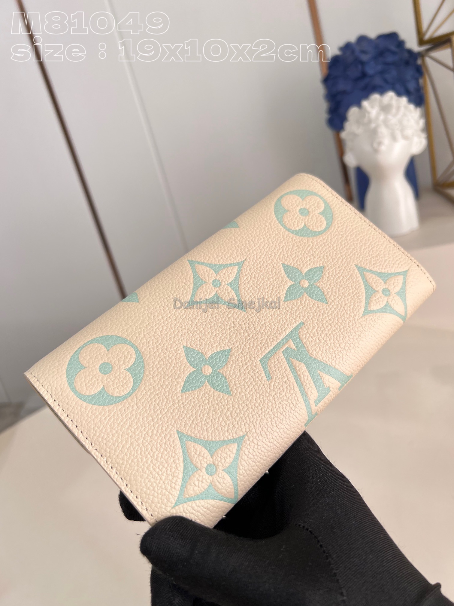 Louis Vuitton M81049 Sarah Wallet Bicolor Monogram Empreinte Leather 