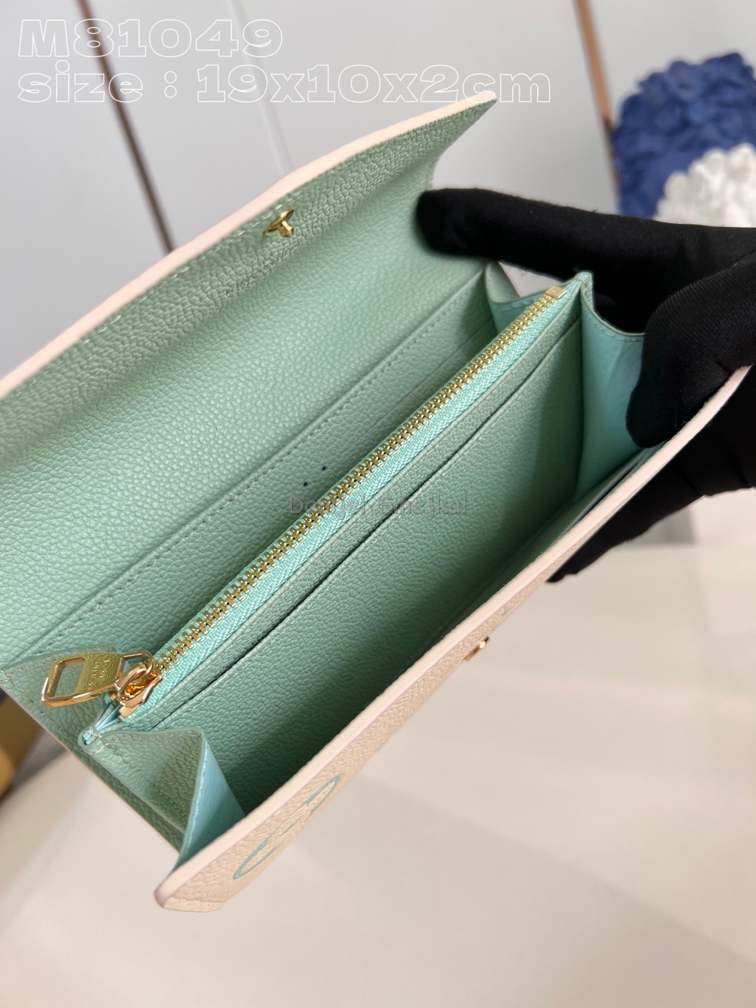 Louis Vuitton M81049 Sarah Wallet Bicolor Monogram Empreinte Leather 