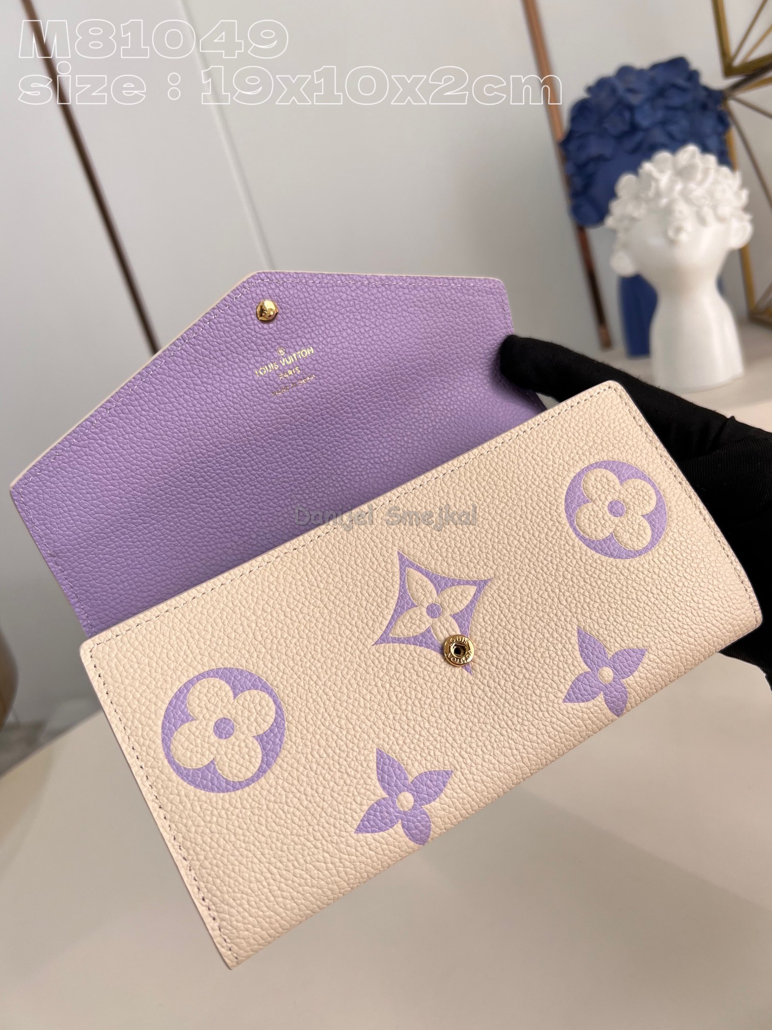 Louis Vuitton M81049 Sarah Wallet Bicolor Monogram Empreinte Leather 