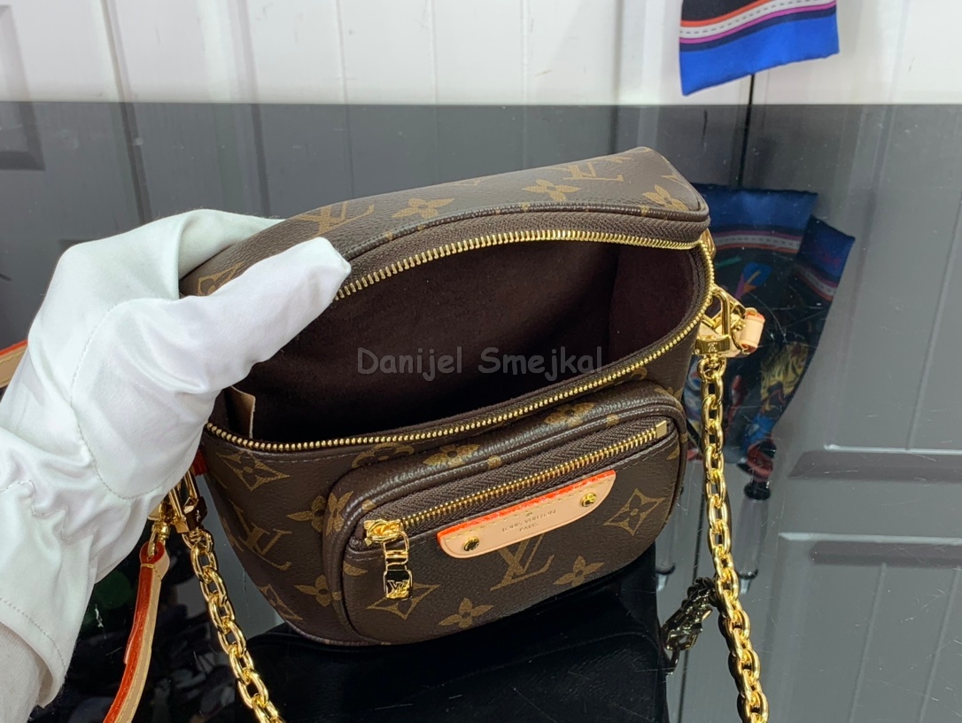 Louis Vuitton M82335 Mini Bumbag Monogram Canvas 17cm