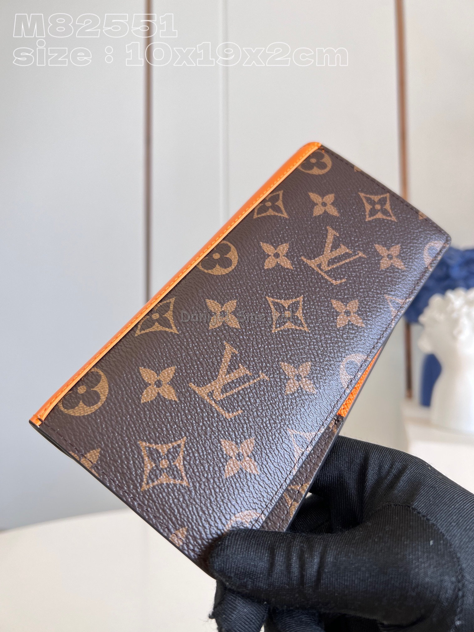 Louis Vuitton M82551 Brazza Wallet Monogram Macassar Canvas