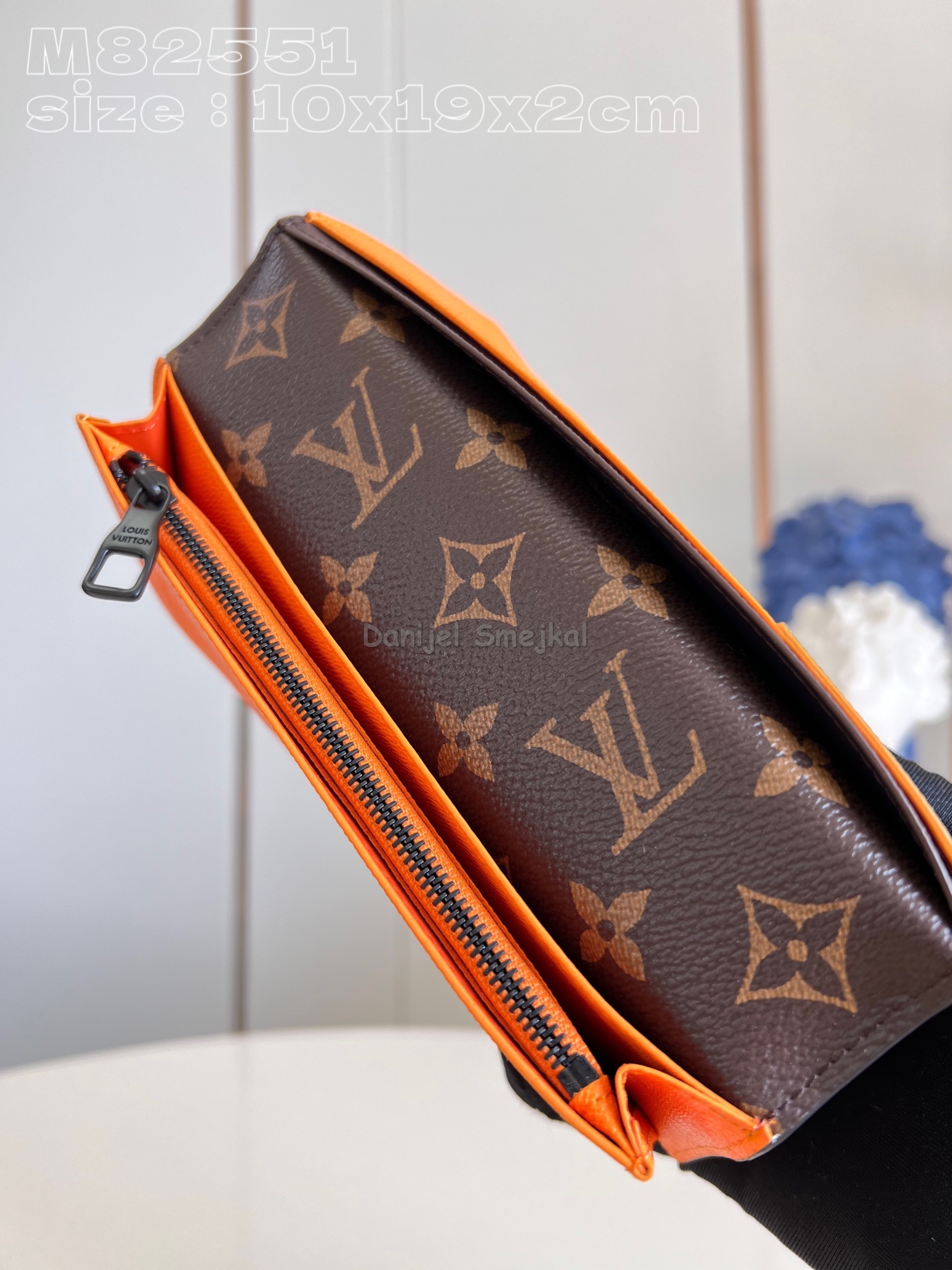 Louis Vuitton M82551 Brazza Wallet Monogram Macassar Canvas