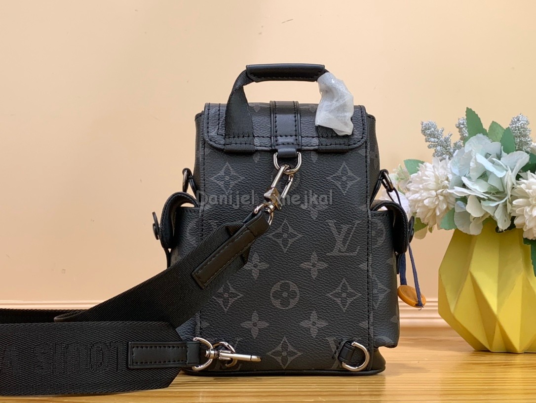 Louis Vuitton M82769 Nano Christopher Monogram Eclipse 14cm 