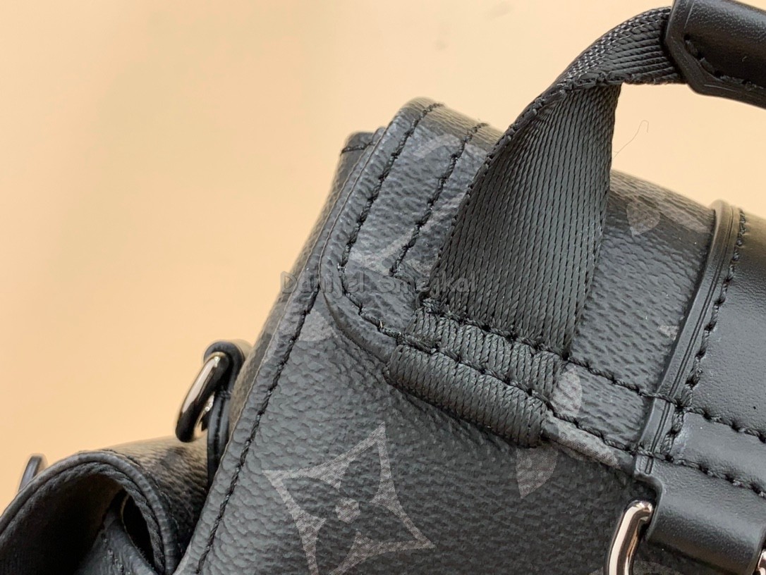 Louis Vuitton M82769 Nano Christopher Monogram Eclipse 14cm 