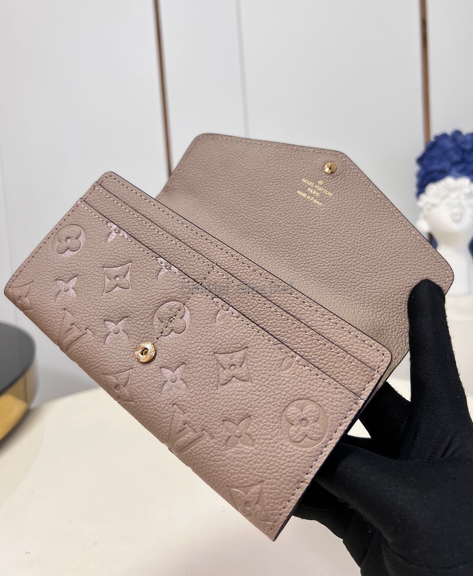 Louis Vuitton Sarah Wallet Monogram Empreinte Leather 