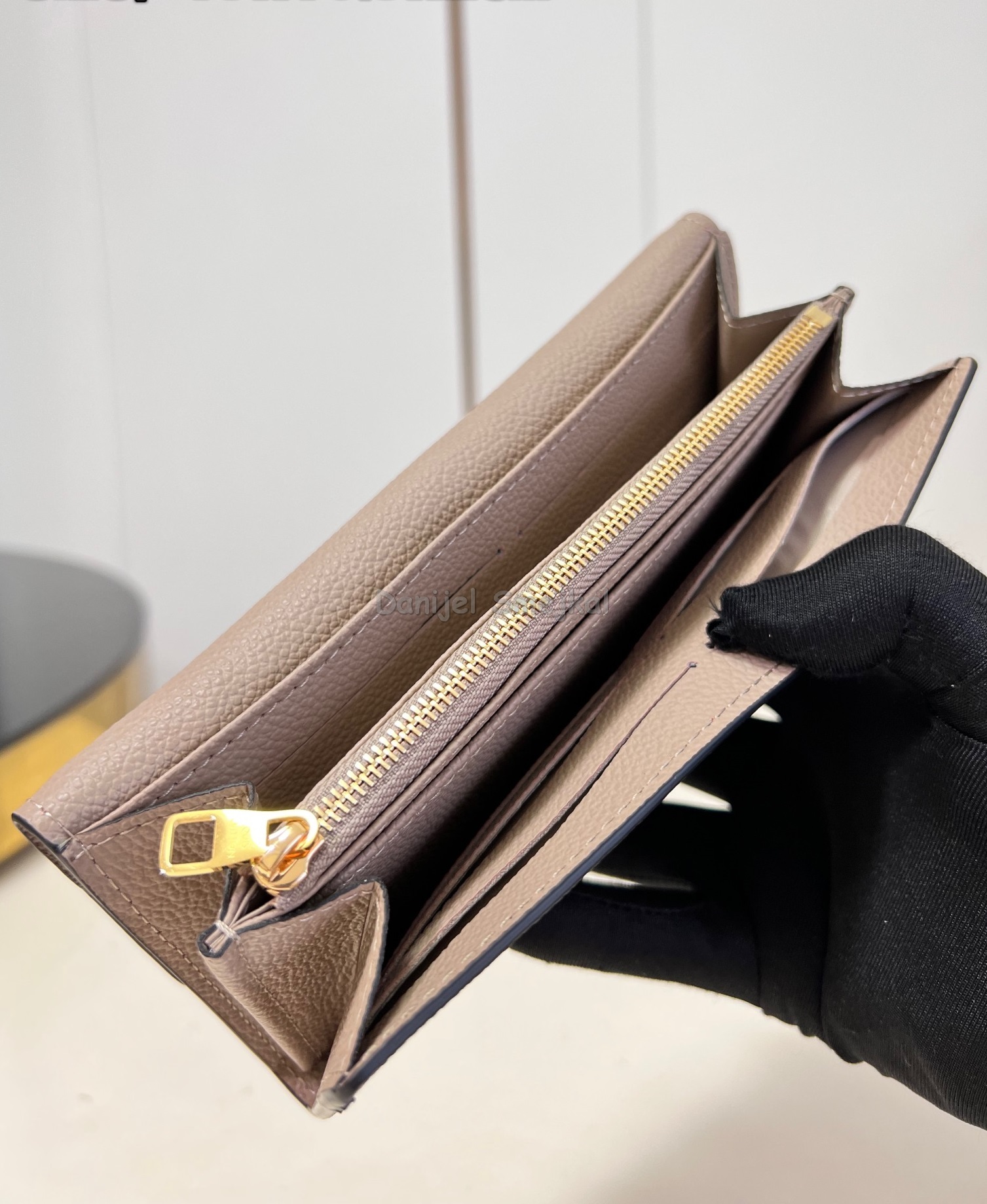 Louis Vuitton Sarah Wallet Monogram Empreinte Leather 