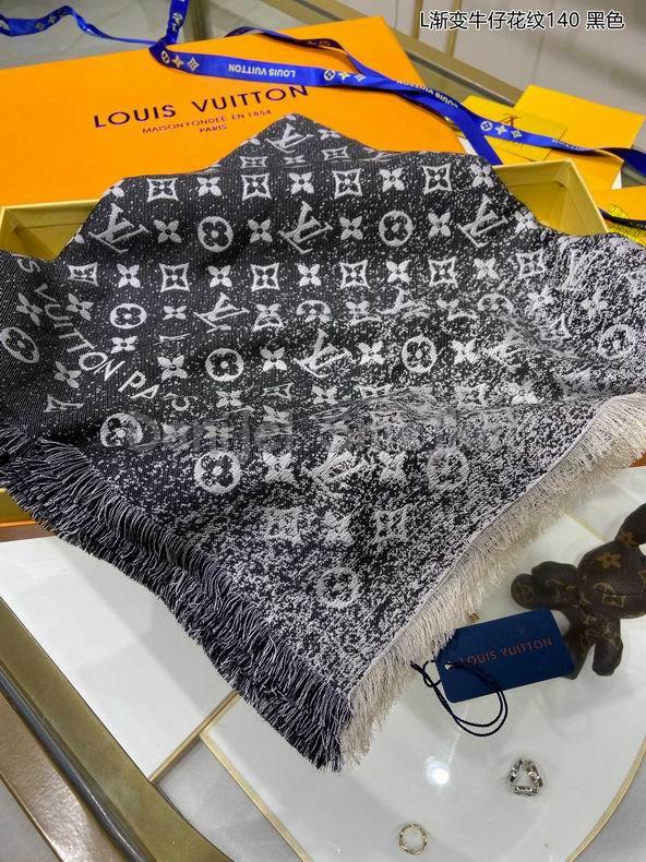 Louis Vuitton Scarf