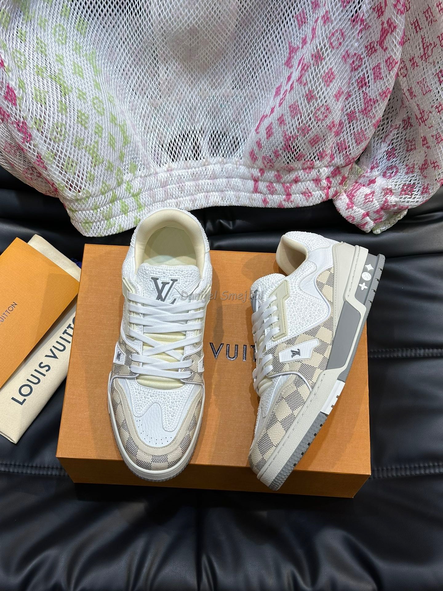 Louis Vuitton Trainer Sneaker