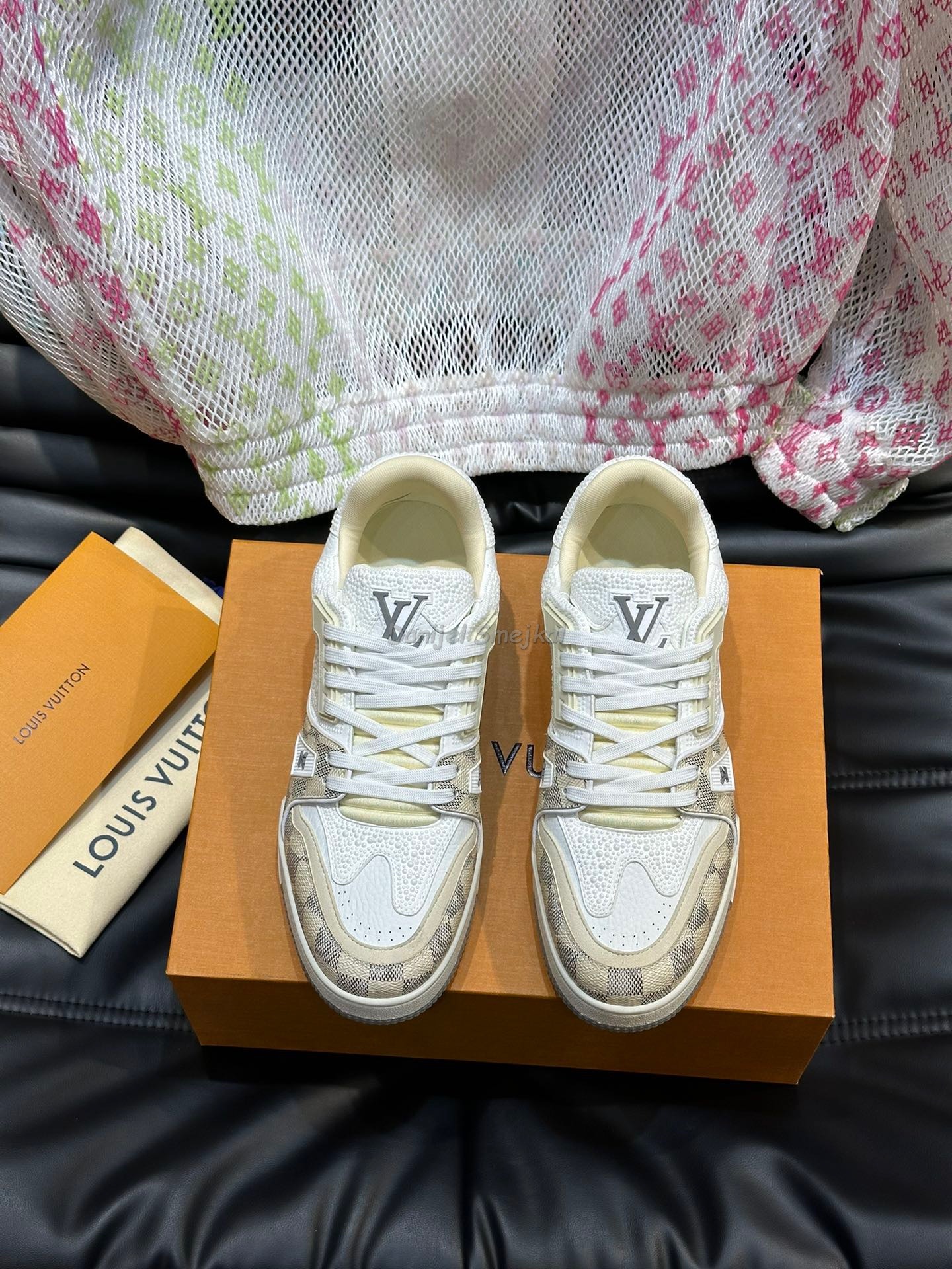 Louis Vuitton Trainer Sneaker