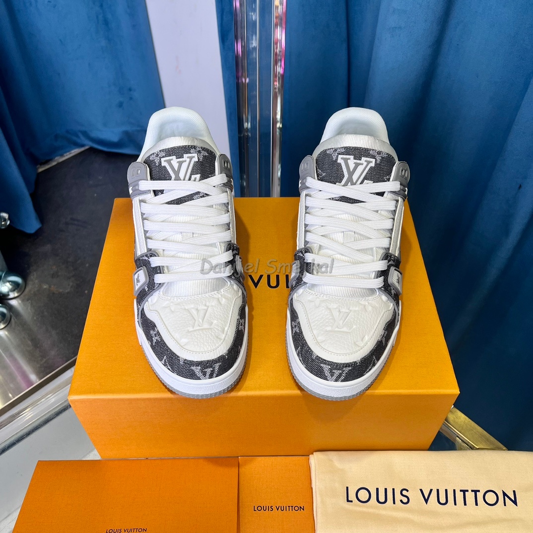 Louis Vuitton Trainer Sneaker