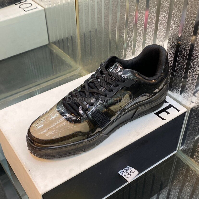Louis Vuitton Trainer Sneaker