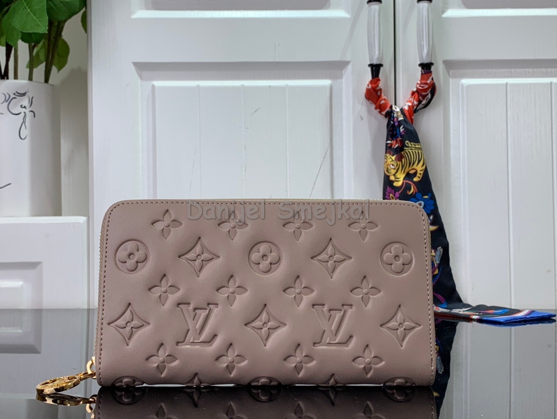 Louis Vuitton Zippy Monogram Empreinte Spring in the City 