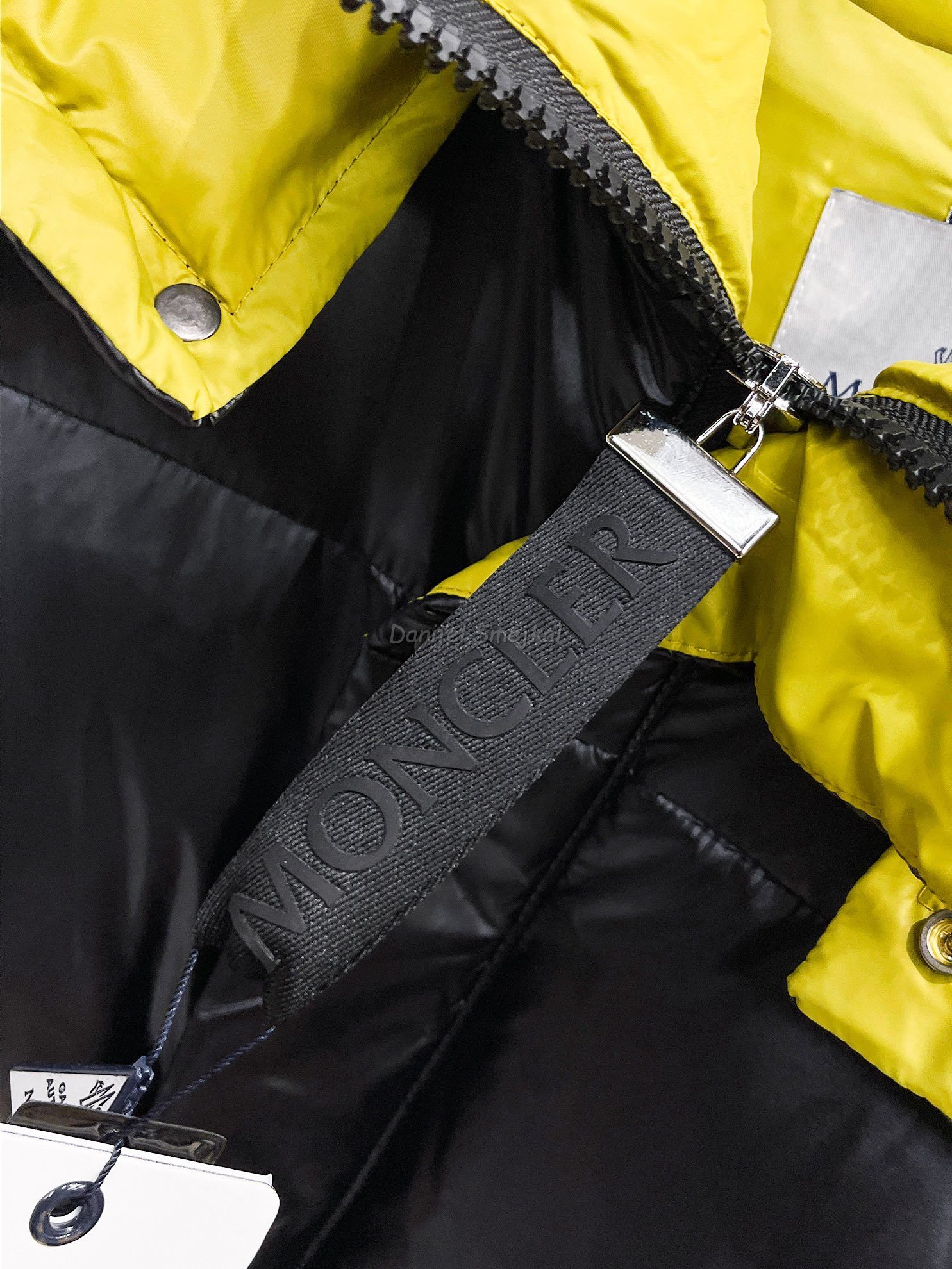 Moncler Daunenjacke