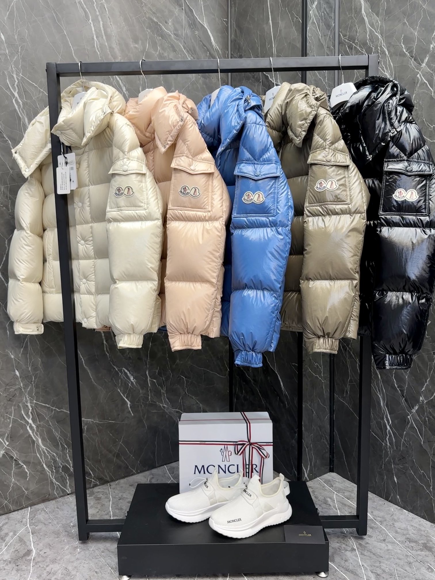 Moncler Daunenjacke Damen