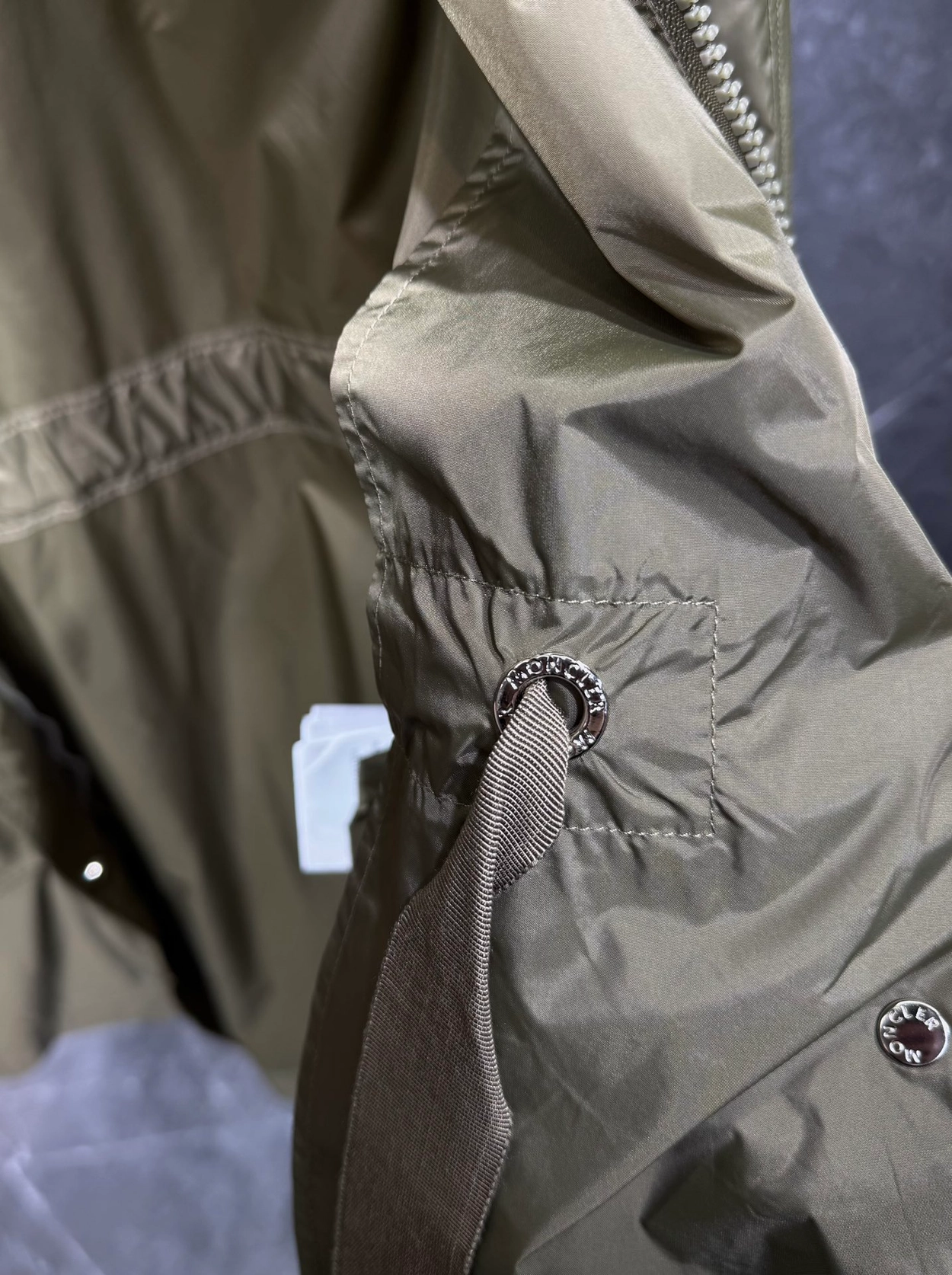 Moncler Hiengos Windbreaker Lady