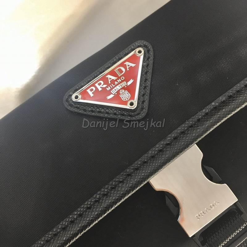Prada  Messenger Bag 18cm